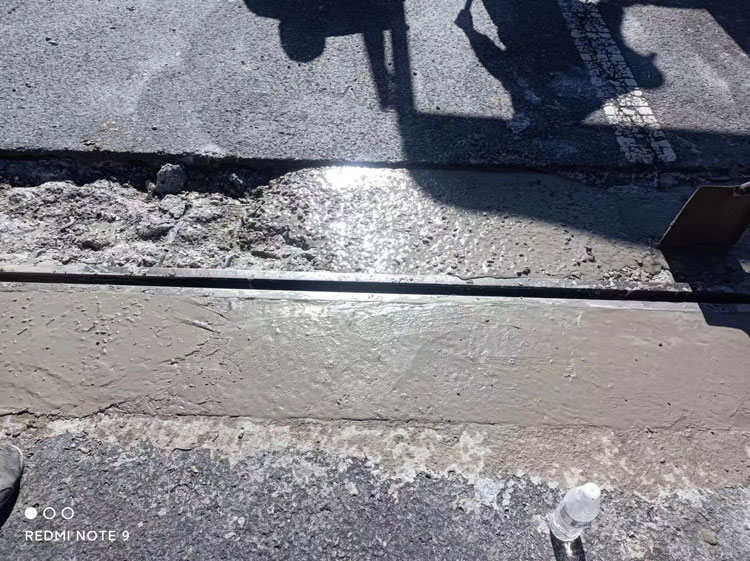橋梁公路伸縮縫養(yǎng)護時需要注意哪些細節(jié)